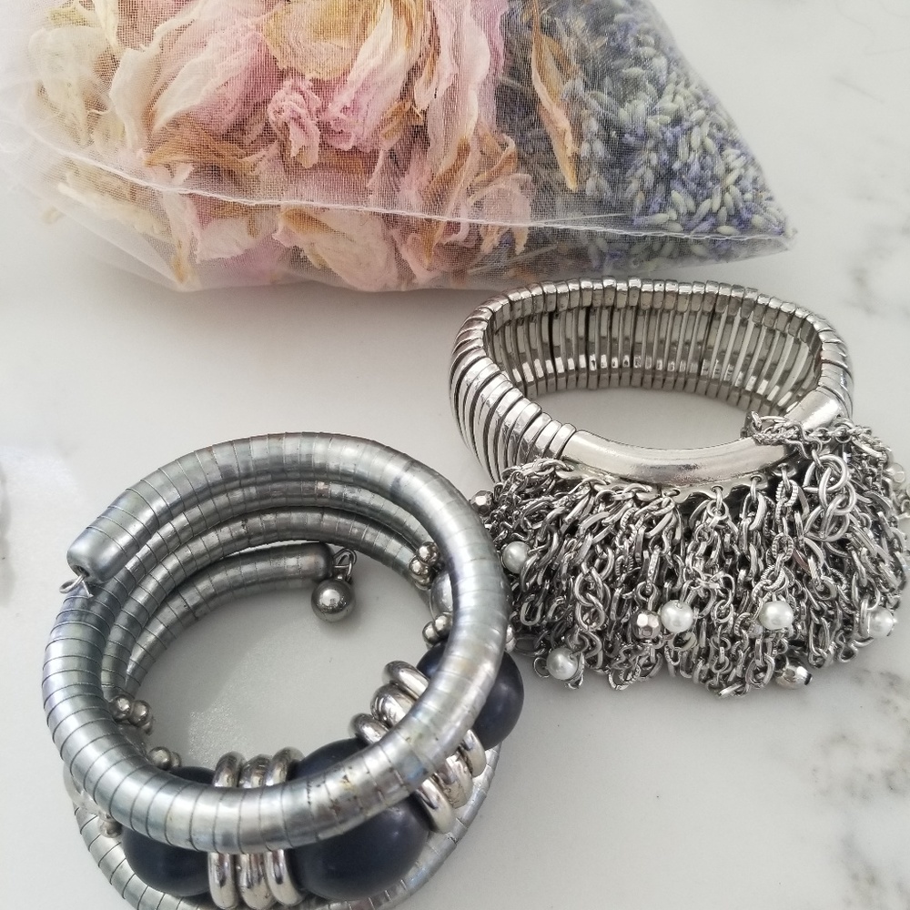 2 x Bracelets